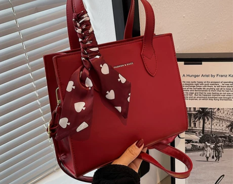 天彩翼飞包 婚包高级感红包小众包包女202...