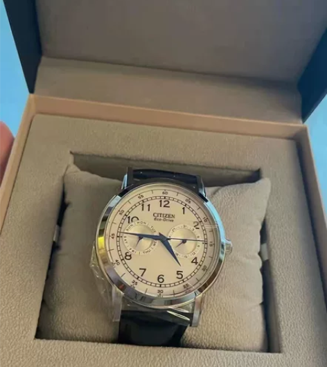 闲置出西铁城手表光动能男腕表AO9000优...