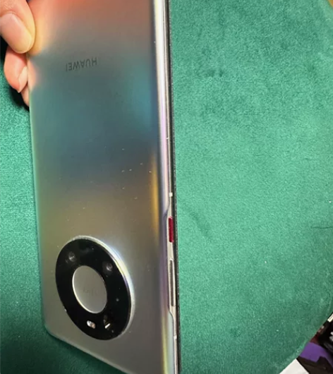 自用华为mate40Pro，8+256，麒...