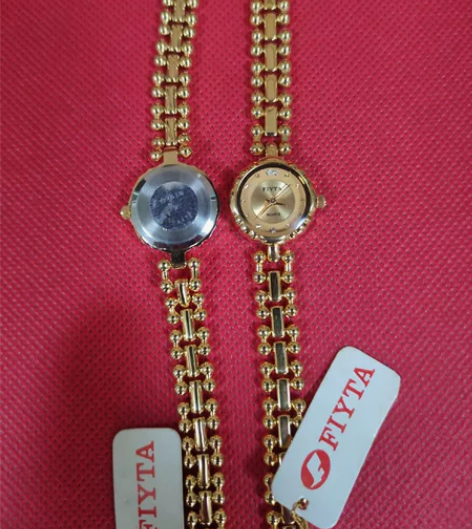 飞亚达小金表商场下架库存 感兴趣的话点“我...