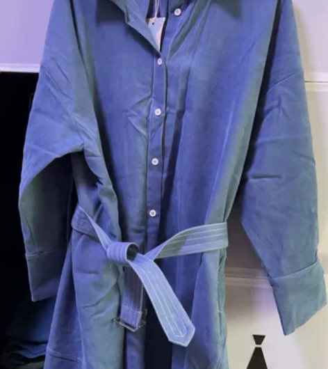 别看皱巴巴，全新，折着放衣柜，难免皱，法式...