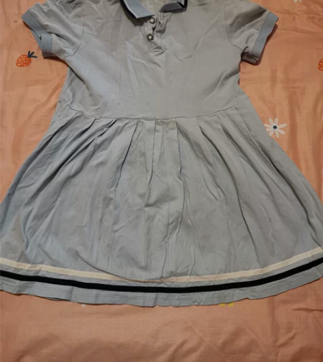 9.5成新女童学生裙，适合身高150以内女...