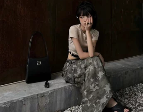 迷彩工装小众半身裙女夏季美式中长款a字裙高...