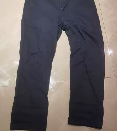 descendant男士休闲裤 成色如图...