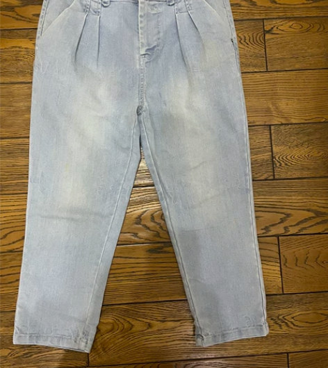 欧时力七分牛仔裤，浅牛仔蓝色，腰围71筹码...