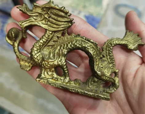 全新纯铜招财龙摆件 包邮 古玩市场买回来的...