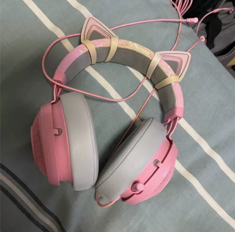 雷蛇北海巨妖粉晶耳机可拆卸猫耳朵 正品，自...