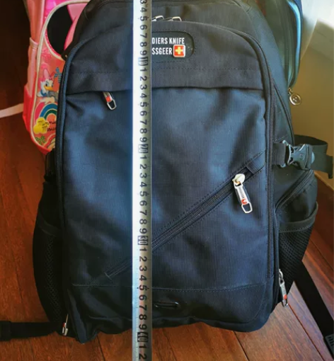 军刀多功能背包 电脑包 全新 带 吊牌...