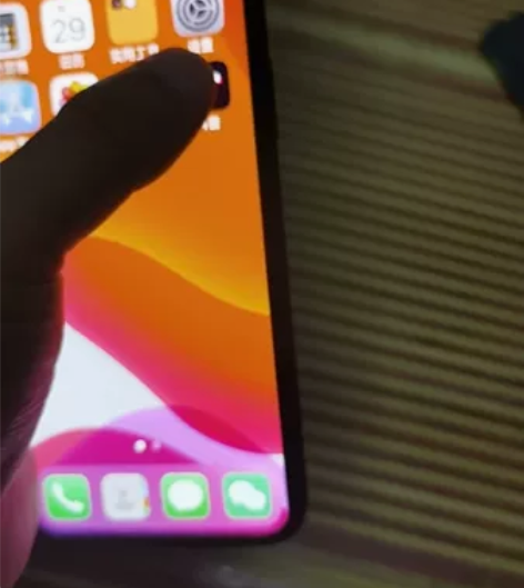 苹果 iPhone x 国行64G，全网通...