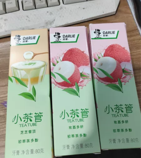 好来小茶馆牙膏芝芝雪顶，玫荔多妍等口味随机...