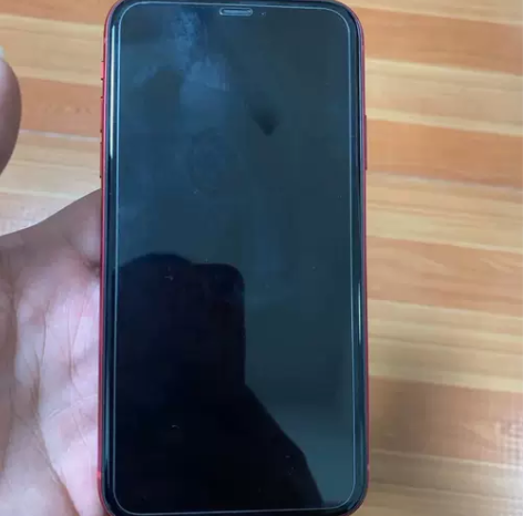 ?自用Apple Iphone 11 红色...