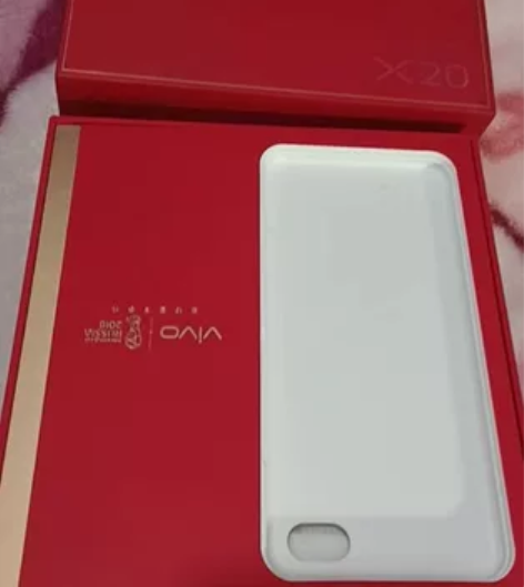 自用妈妈用的9成新vivoX20A,无拆无...