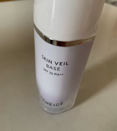 兰芝隔离，买了两瓶，出售一瓶紫色的，八成新...