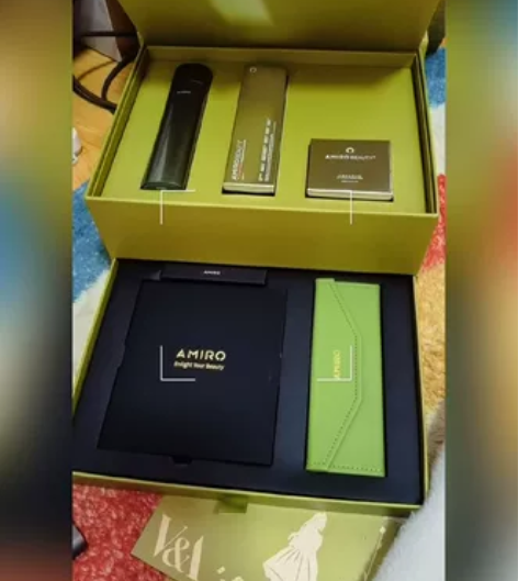 AMIRO美容仪，几乎全新的，没有用几次，...