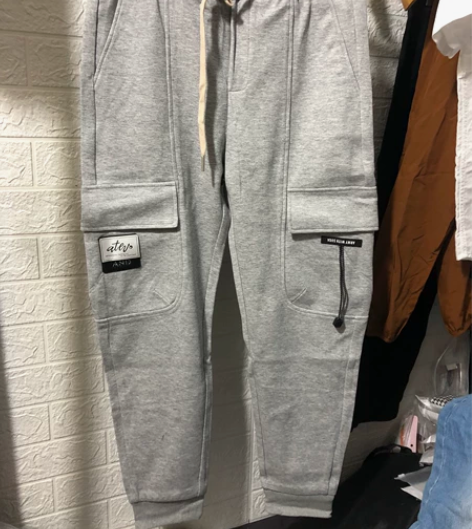 精品男士浅灰色秋冬款9分工装束脚裤特价49...