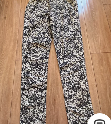 直筒紧身微弹碎花中年牛仔裤 尺码：m，实体...