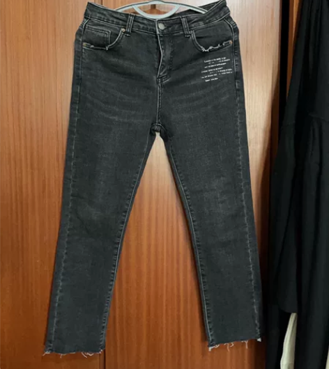 女牛仔裤m码。 感兴趣的话点“我想要”和我...