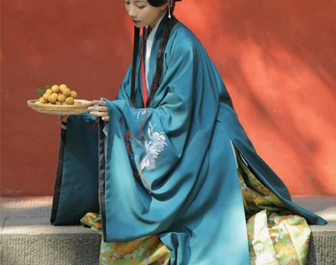 兰若庭 汉服 乘黄 明制 披风 绣花 大袖...