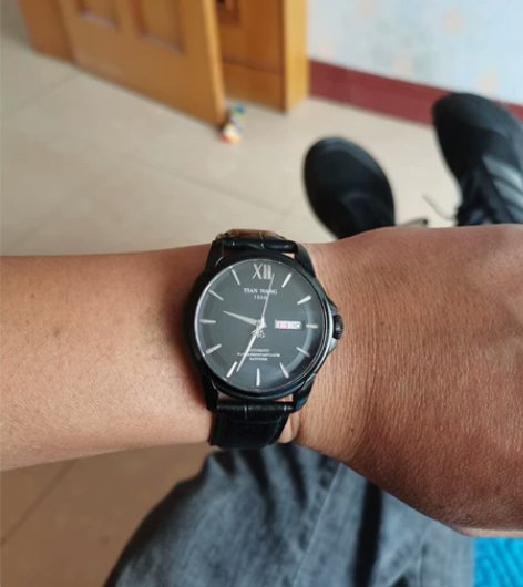 天王30周年纪念款，后壳纯银，很有意义的一...