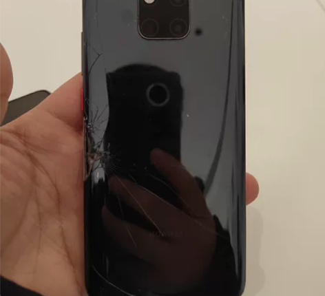 华为mate20pro5G版本，后盖碎了，...