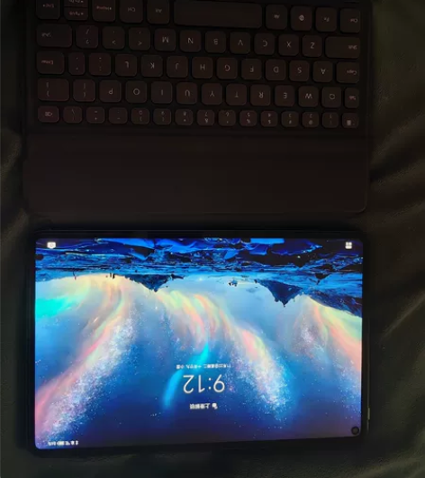 华为pad 2021款 10.8。附送蓝牙...