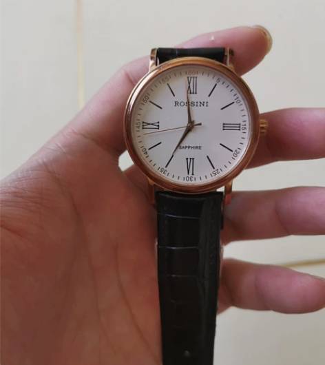 闲置九成新罗西尼石英皮带男表 没电了，换个...