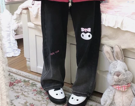 原创国潮高腰显瘦烟黑色直筒学院风牛仔裤女秋...