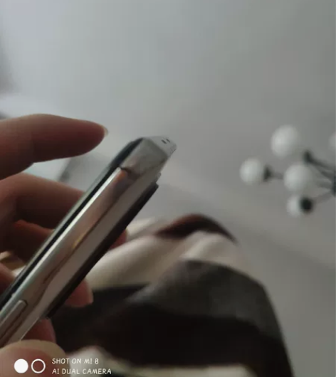 红米K40晴雪8+128g  女生自用，功...