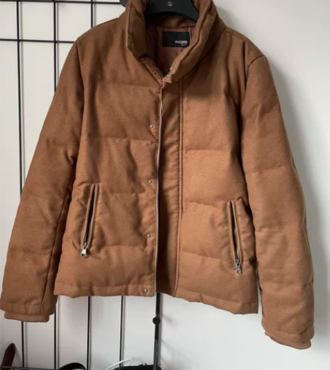 太平鸟男士羽绒服 L码，175/92A，这...