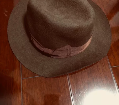 纯羊毛礼帽，棕色，全新，购入300多，闲置...