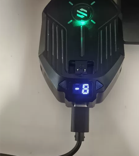 奢姿黑鲨涡轮手机散热器 半导体散热背夹最低...