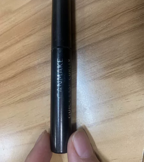 砍妹睫毛膏 unny染眉膏 居多亮片眼影打...
