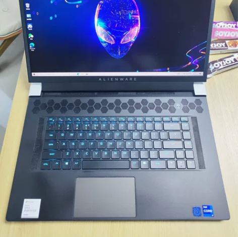 国行外星人X17R1-1770W游戏本 星...