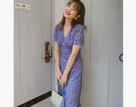 绿古力紫色连衣裙女2020年夏季新款泡泡袖...