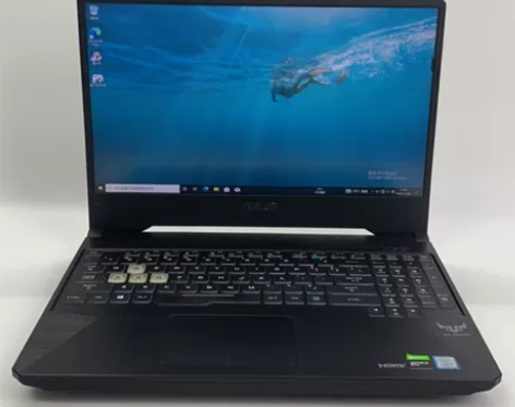 95新华硕飞行堡垒7 FX95笔记本电脑I...