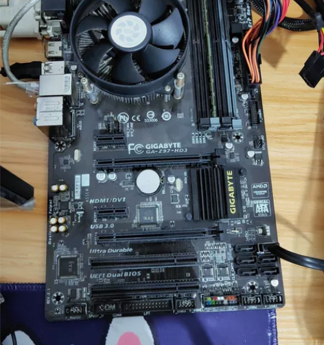 cpu:i7-4790k+主板:技嘉z97...