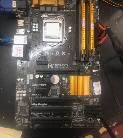 技嘉Z97HD3主板，带点亮cpu g18...