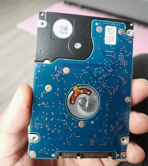 个人闲置日立笔记本500G硬盘一个，有意可...