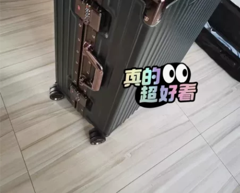 【厂家直销】全新铝框行李箱男女大容量旅行箱...