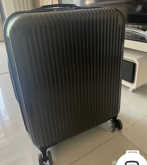 网易严选22寸行李箱旅行箱，之前公司做活动...