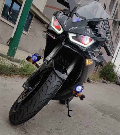 r3黑武士双杠水冷400cc ，21年1月...