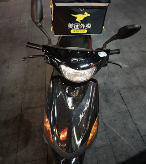 出手一辆巧格i踏板摩托车，有牌，没骑好久。...