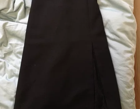 背带裙 感兴趣的话点“我想要”和我私聊吧～