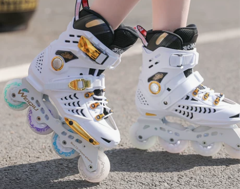 溜冰鞋成人专业平花式校园轮滑鞋男女成年初学...