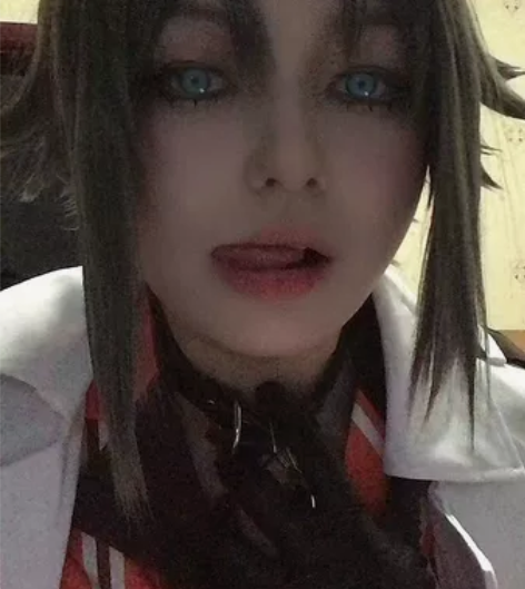 出\换  mysta cos服 次元依的 ...