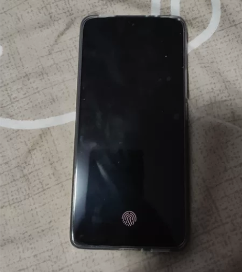 红米k50至尊版，12256刚买不到半个月...