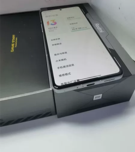 红米k40游戏增强版 12+256银翼 9...