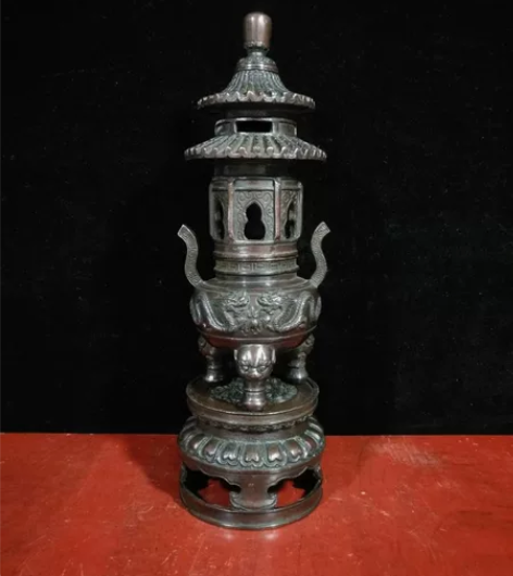 古玩杂项老物件纯铜乾隆年制款三体朝冠耳塔炉...