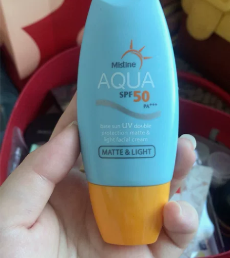 mistine泰版小黄帽防晒40ml 李佳...