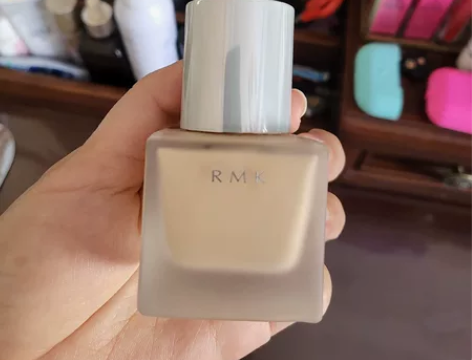 RMK粉底 使用次数5次吧  不退不换 感...